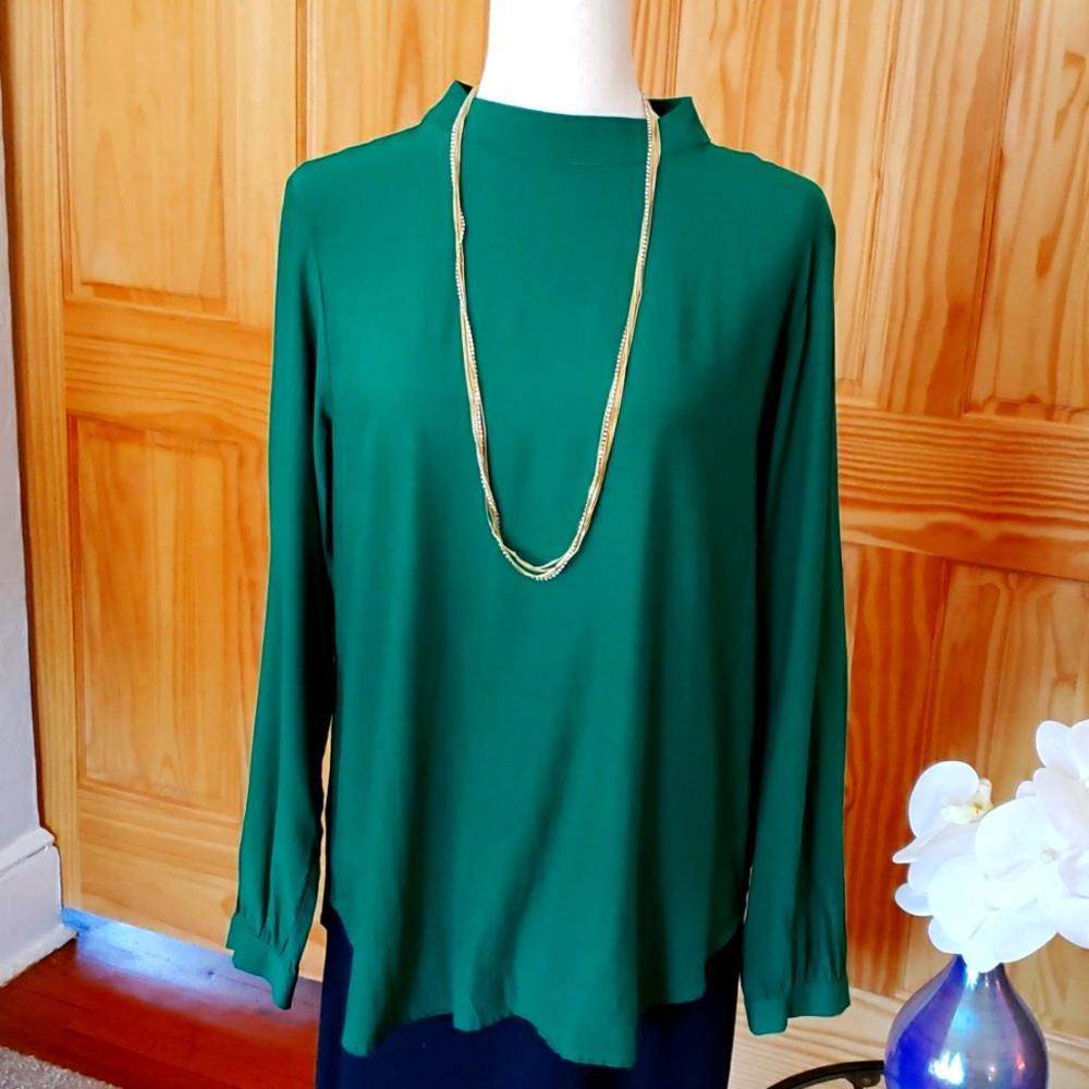 Ann Taylor Loft Green Long Sleeve Blouse Size M